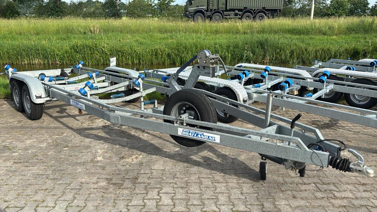 Vlemmix 2x 1800KG Te koop